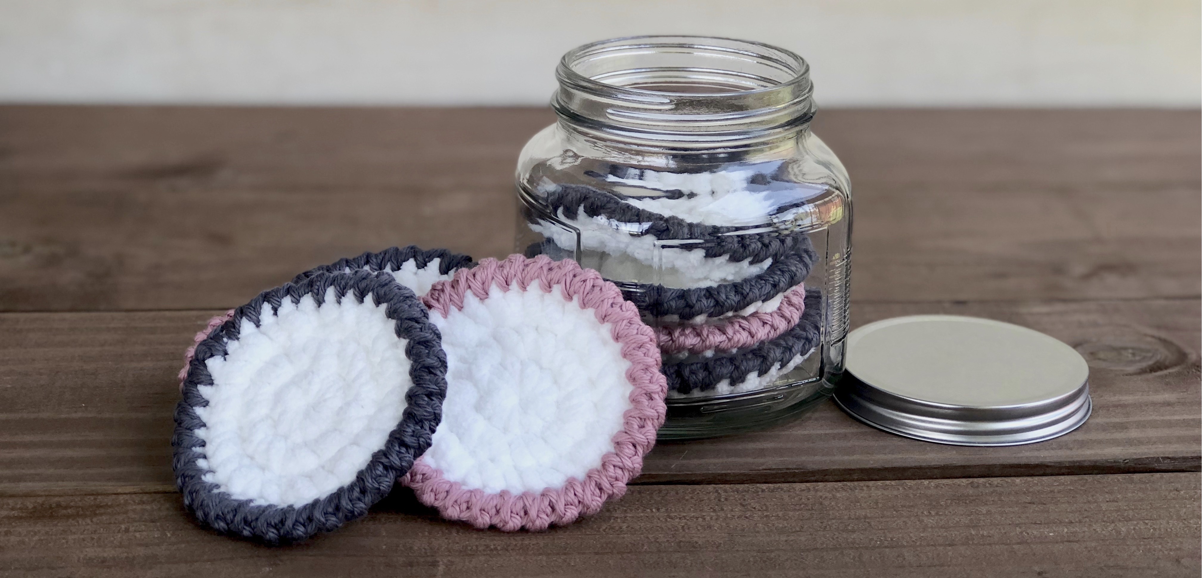 Round Face Rochet Pad Pattern Crafty Facial Rounds | Free Crochet Pattern - A Crafty Concept